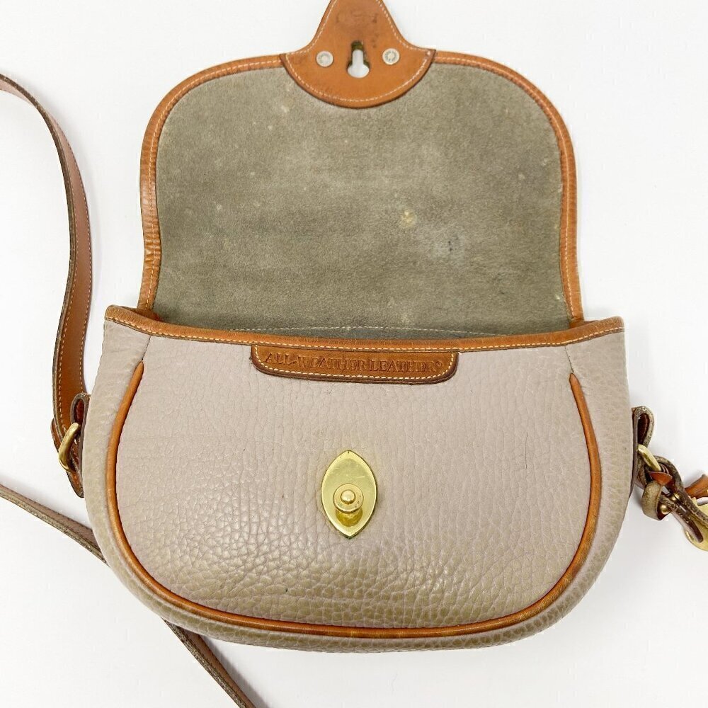 DOONEY & BOURKE | Vintage Saddle Up Calvary Trooper Crossbody Bag Taupe - Picture 7 of 15